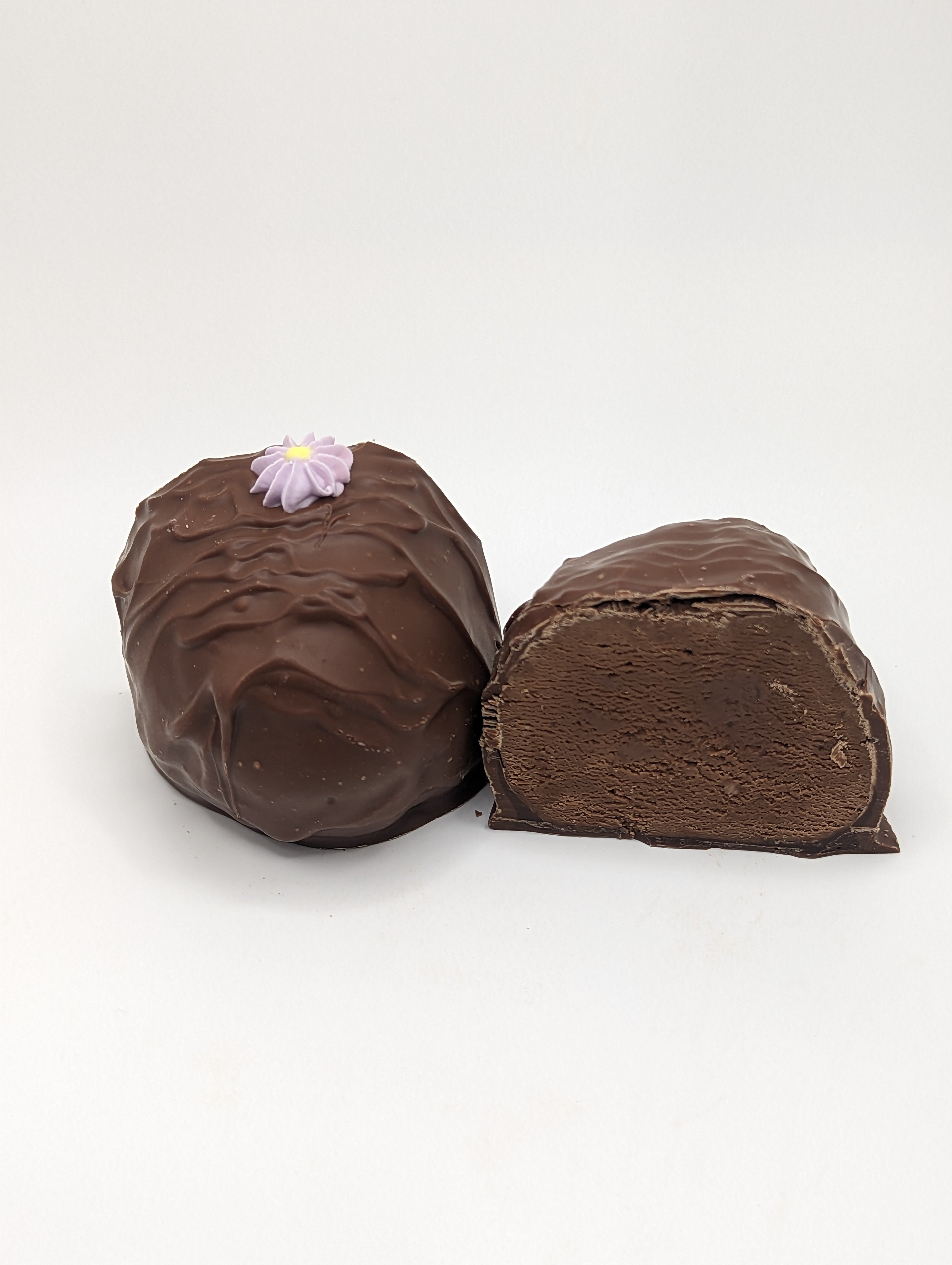 1/2 lb. Premium Milk Chocolate Fudge Egg
